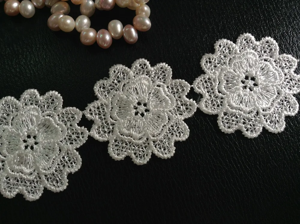 

Free shipping High Quality 5cm White Water Soluble Embroidered flower Lace trimmings,lace appliques patches trimming,XERY103n