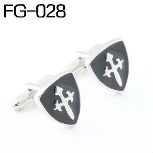 Fashion Cufflinks FREE SHIPPING:High quality cufflinks for men  FIGURE  2013Cuff Links Caesar shield Wholesales