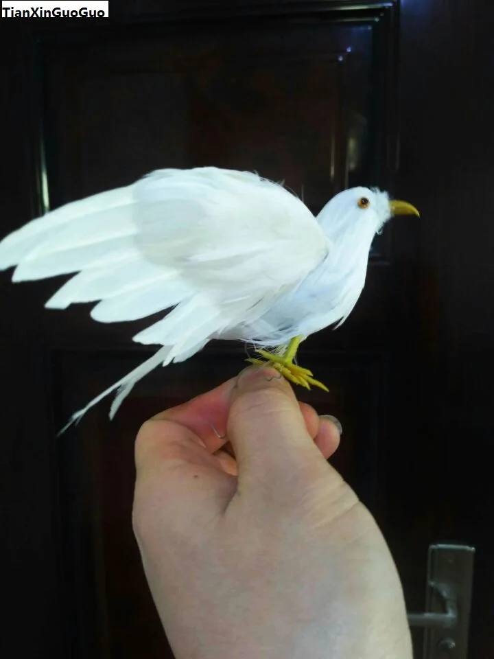 

12x15cm White Feathers Bird Hard Model Foam Spreading Wings Bird Decoration Craft Gift Model Craft Supplies