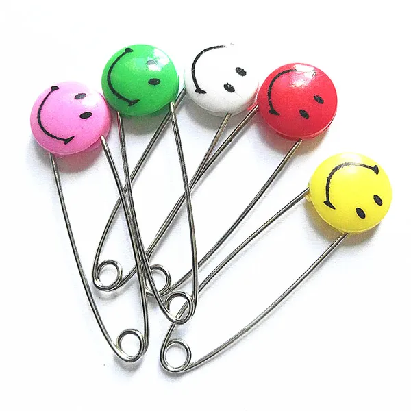 20PCS Smile Face Plastic Safety Pins For Daily Using Items Or Garnet Wearing Accessories Multi Colors Mix 54MM Length