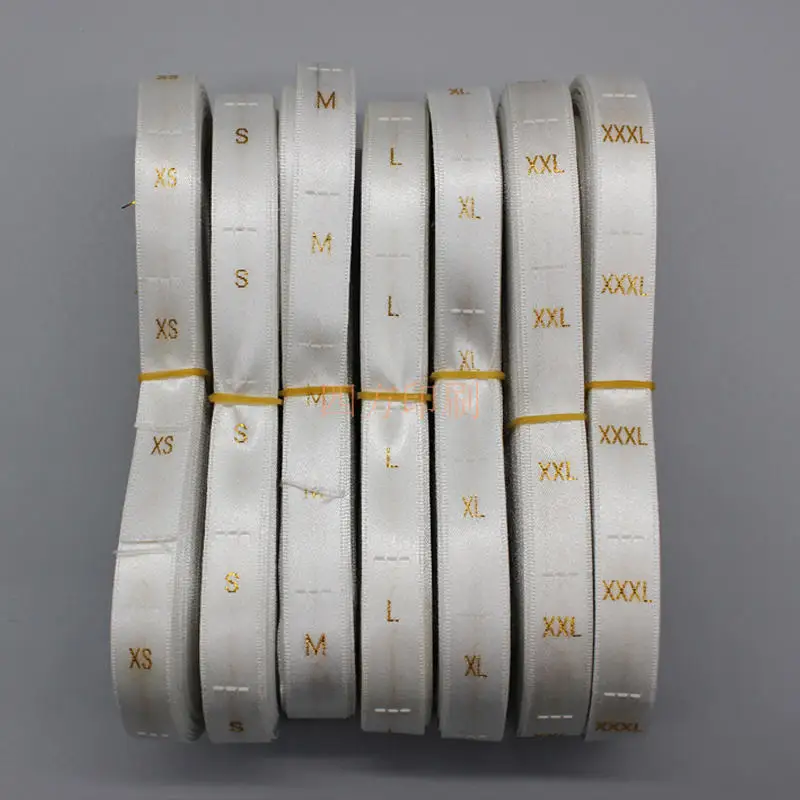 Free shipping 500 pcs/lot STOCK White satin label with Golden text garment clothing embroidered size/tags/number tags label