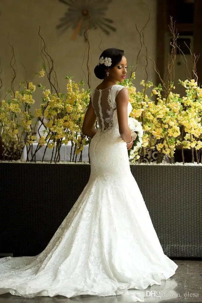 Luxury African Mermaid Lace Wedding Dresses 2020 Amazing Back Covered Buttons Wedding Bridal Gowns Chapel Train