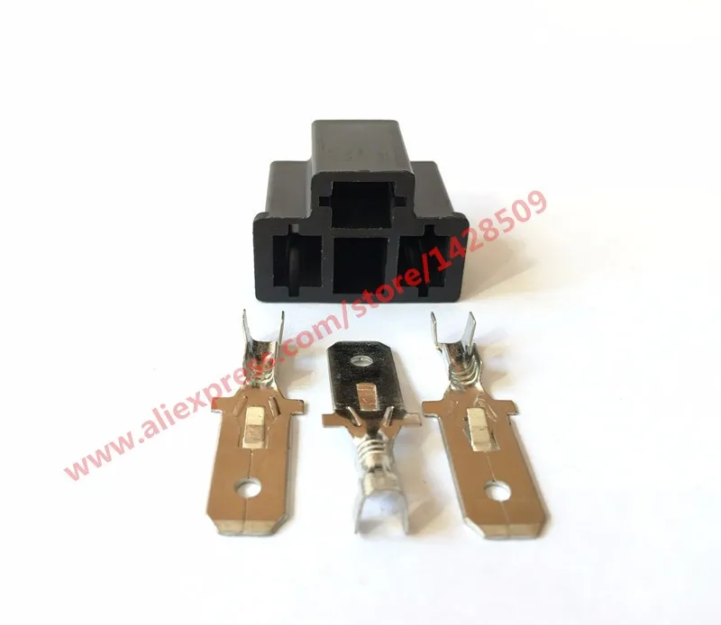 1 Sets PA66 Motorcycle H4 3 Pin Unsealed Cable Wire Connector Electrical Connector Automotive Plug Lamp Holder Socket