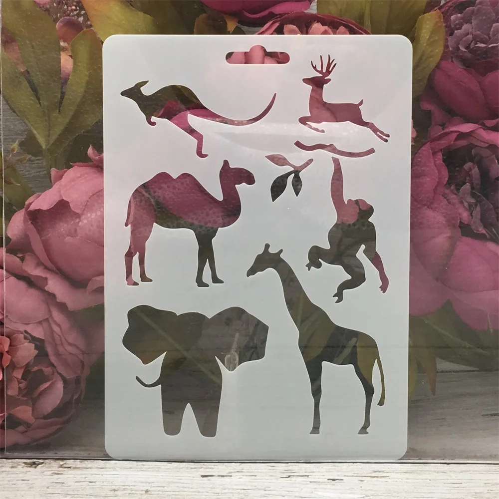 1Pcs 17.8*12.7cm Panda Bamboo DIY Layering Stencils Wall Painting Scrapbook Coloring Embossing Album Decorative Template