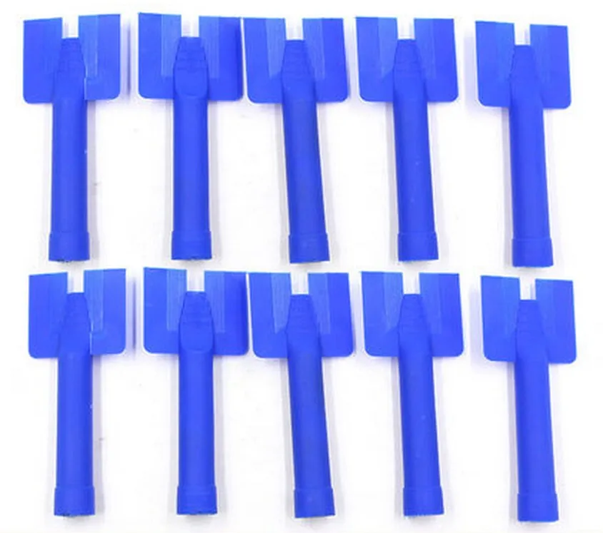Buse de calfeutrage 3 en 1 en silicone (acier inoxydable), grattoir Buse de calfeutrage 3 en 1 en silicone (acier inoxydable), grattoir