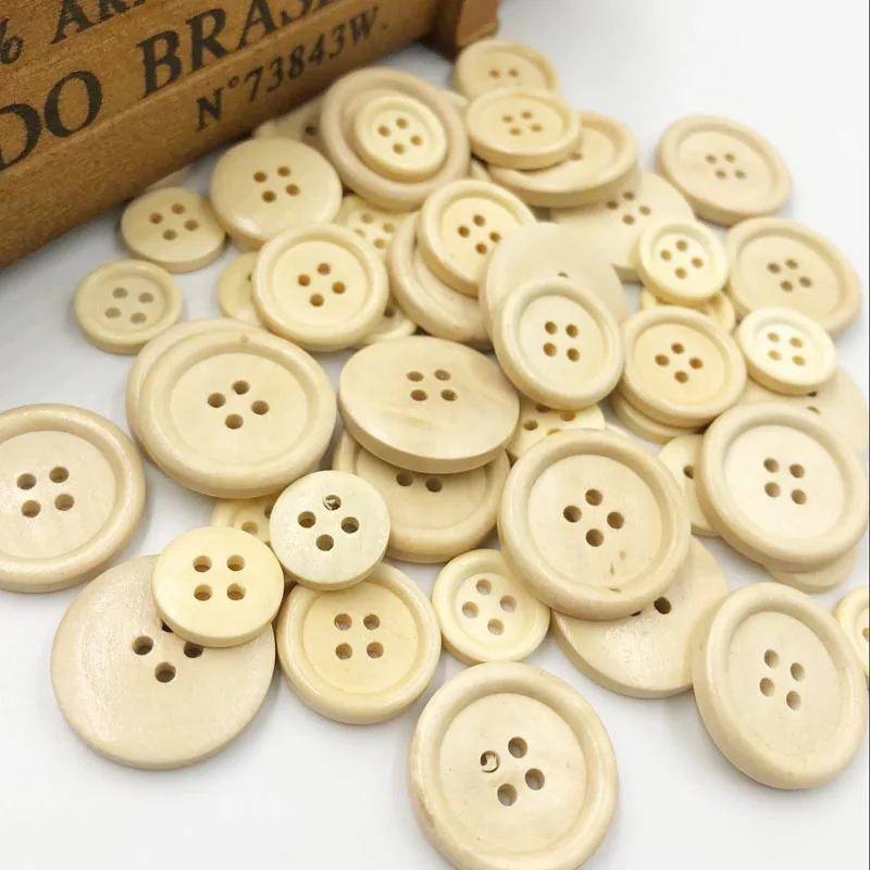 Hot 50 Pcs/Set Mixed Wooden Buttons Natural Color Round 4-Holes Sewing Scrapbooking DIY Buttons Sewing Accessories WB534