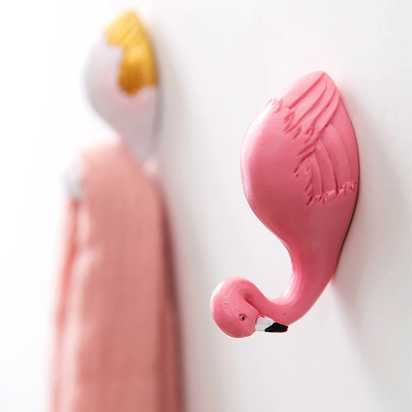 Kawaii Flamingo Hanging Wall Hook Resin Cartoon Cute Decorative Key Holder Coat Hanger Aesthetic Room Decor Nursery Decoration