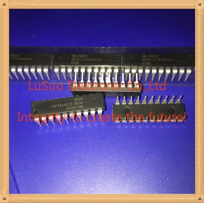 10 шт. S3F94C4EZZ-DK94 S3F94C4EZZ S3F94C4 DIP20 хороший продукт, быстрая доставка. Репутация. Новый оригинальный