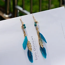 Bohemian Gold Color Long Alloy Tassel Earrings Women Kolczyki Vintage Wood Beads Feather Statement Earrings Fashion Jewelry 2019