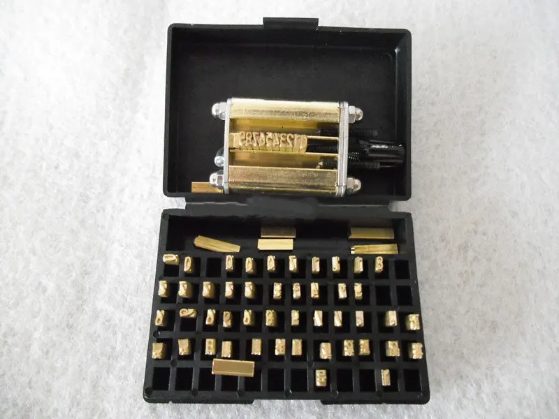 Imprimante manuelle de Date d'étiquette chaude de Machine de codage de ruban d'imprimante de timbre de feuille