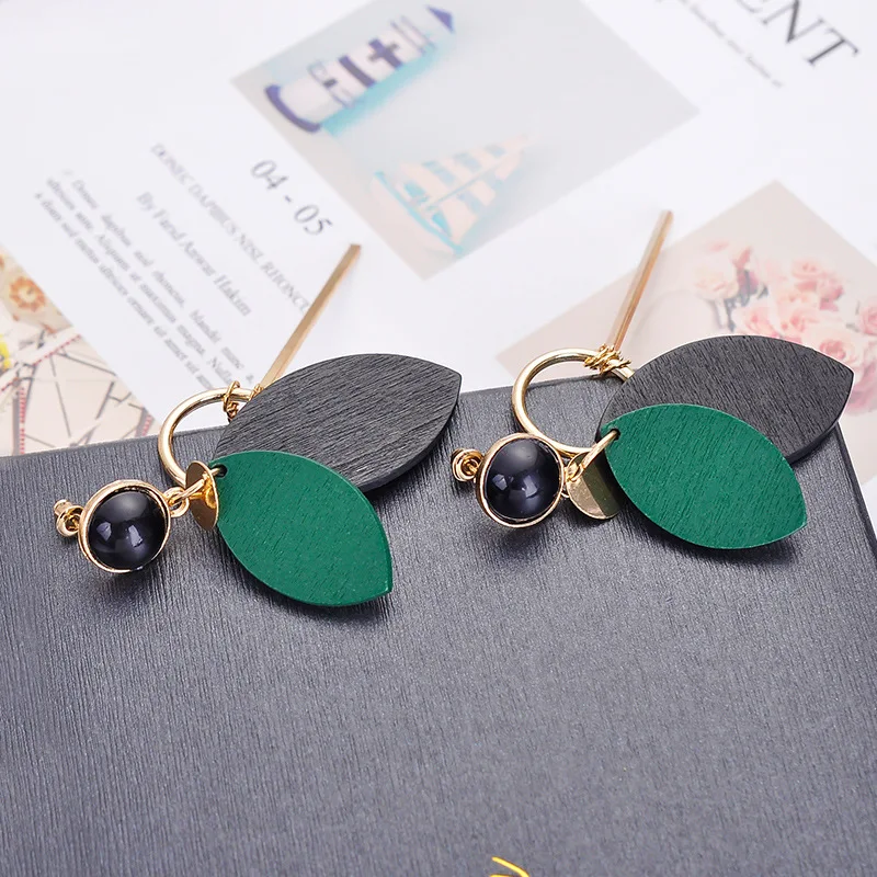 Korean Temperament Long Pendant Female Simple Wood Earrings Wild Tassel Jewelry Earrings Wholesale Earrings For Women Brinco