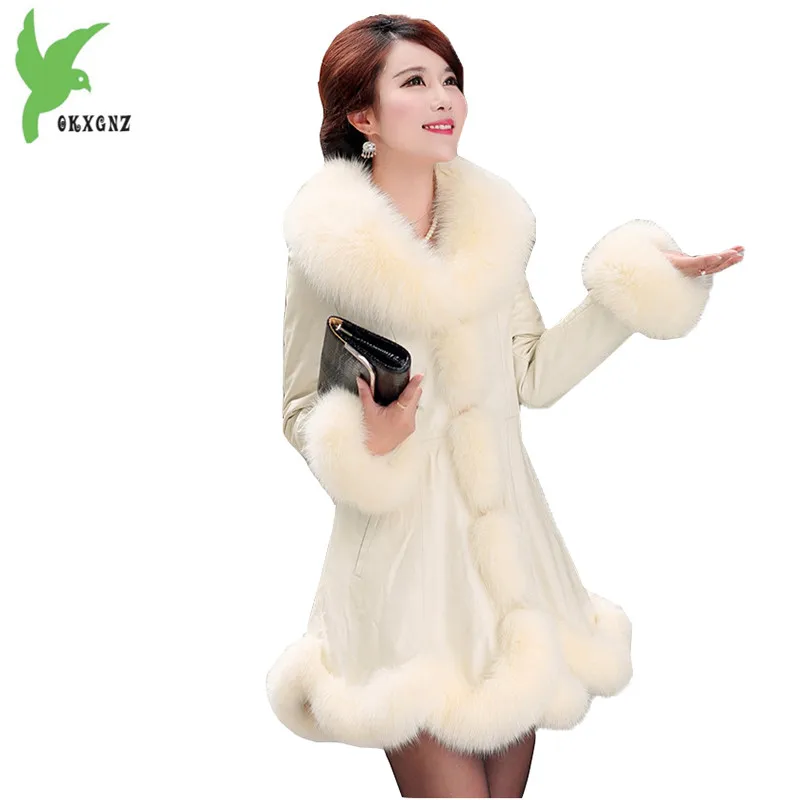 

Boutique New Fashion Winter Women Artificial Leather Jacket Imitation Fox Fur Big Fur Collar Temperament Coat OKXGNZ84