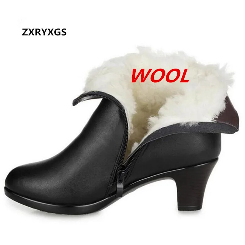 2024 Large Size Winter Genuine Leather Boots Women Fashion Shoes Warm Comfortable Wool Boots Plus Velvet Snow Boots Women Boots