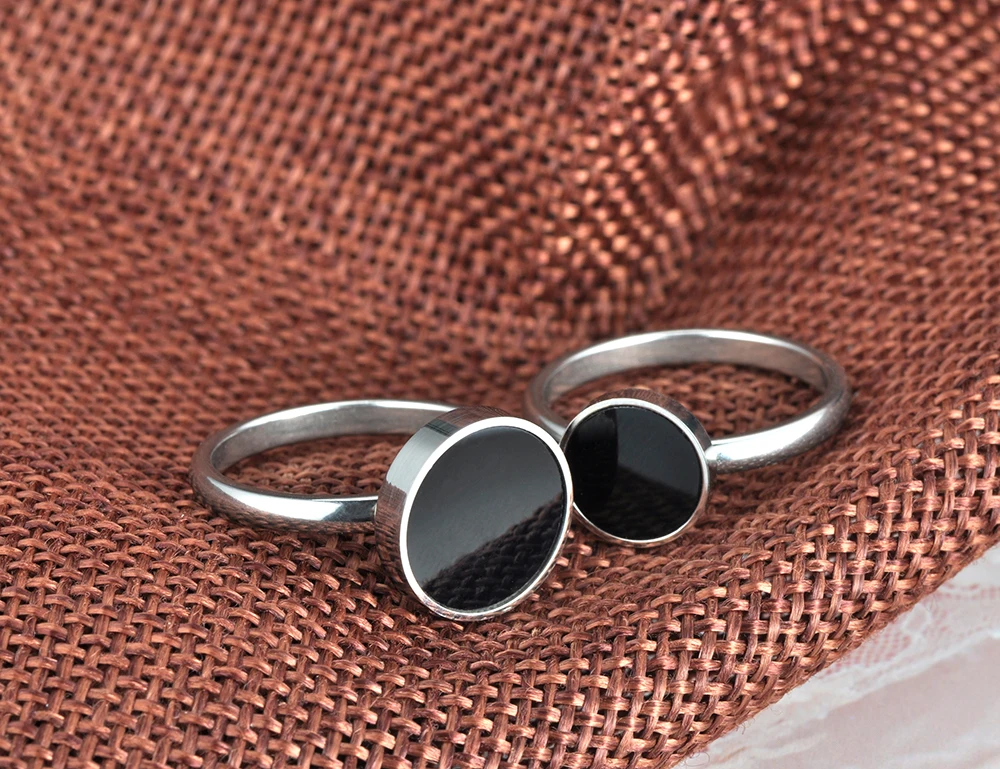 JeeMango Trendy OL Style Anniversary Ring For Women Girls 10/12mm Black Acrylic Stone 316L Stainless Steel Rings Jewlery JR19048