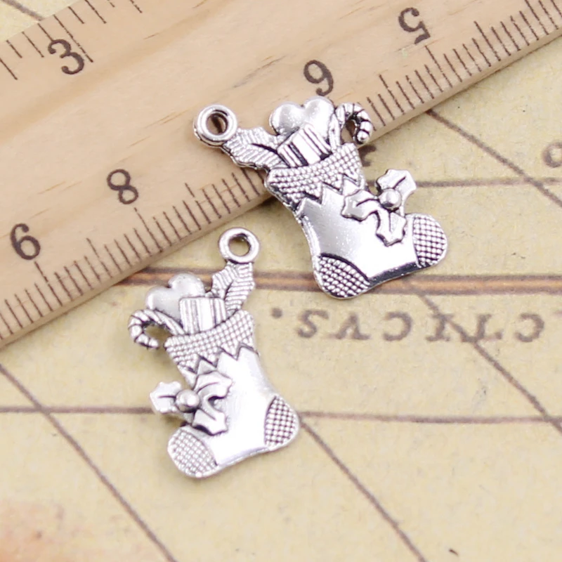20 pièces breloques bas de noël 20x18mm tibétain argent couleur pendentifs Antique fabrication de bijoux bricolage artisanat à la main