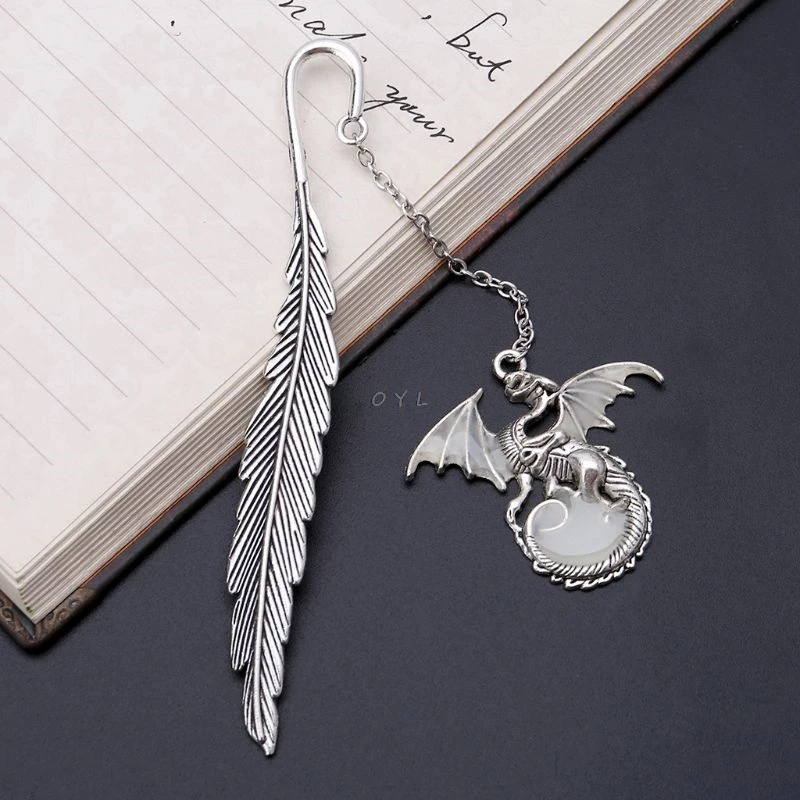 2019 Newest Glow In The Dark Luminous Book Marker Creative Feather Dragon Bookmark Label School Office Stationery