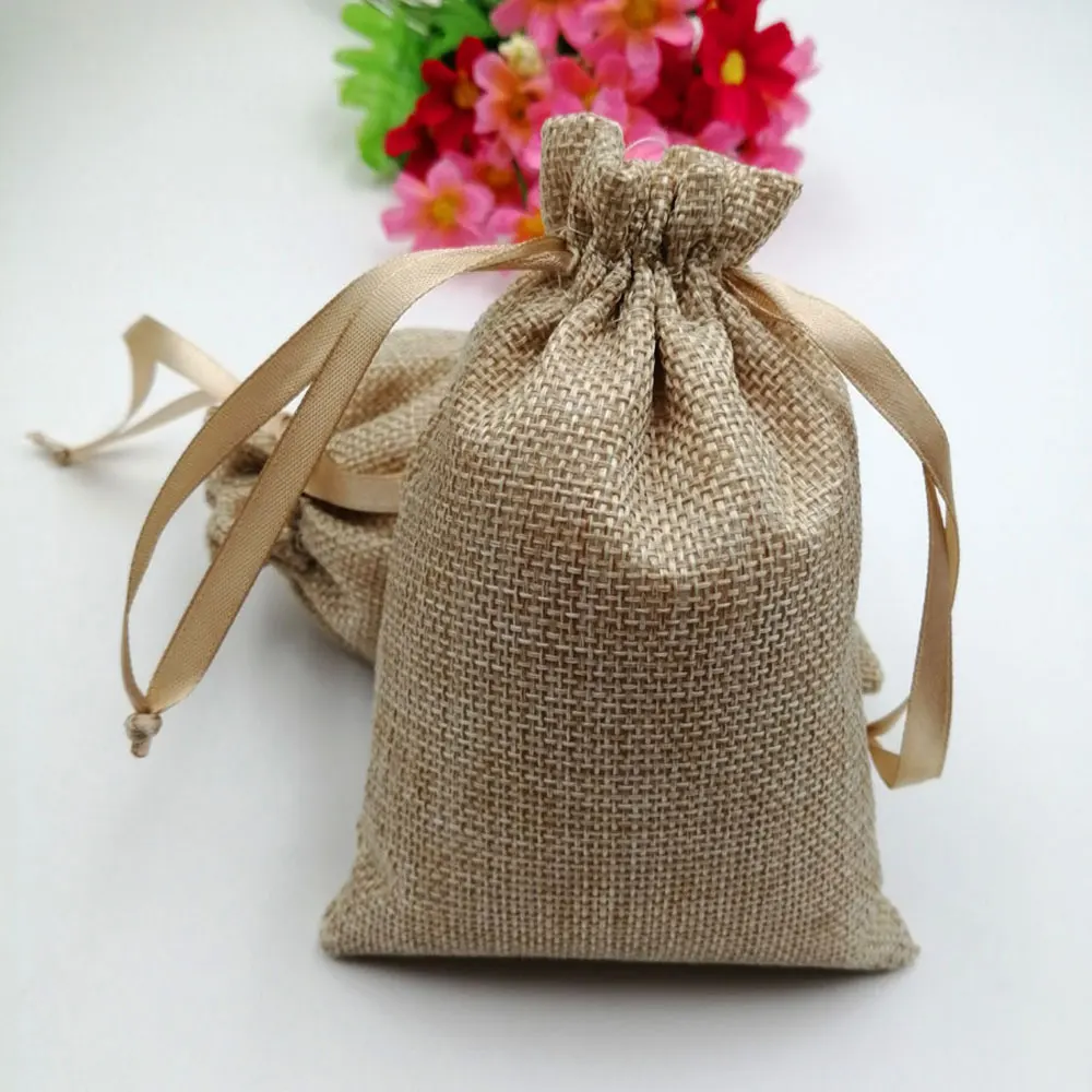 

100pcs/lot RUIHAOYU Natural Linen Gift Bags Wedding Party Candy Favor Pouch Jute Drawstring Gift Bags Jewelry Bag Packaging Bag