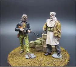 1/35 model kit resin kit armed elements 2 people (excluding land and boxes)