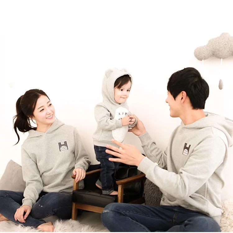 Family Matching Clothes Autumn New Cartoon Printed Family Hoodies Look Long Sleeved Hooded Sweater Three Family Outfit