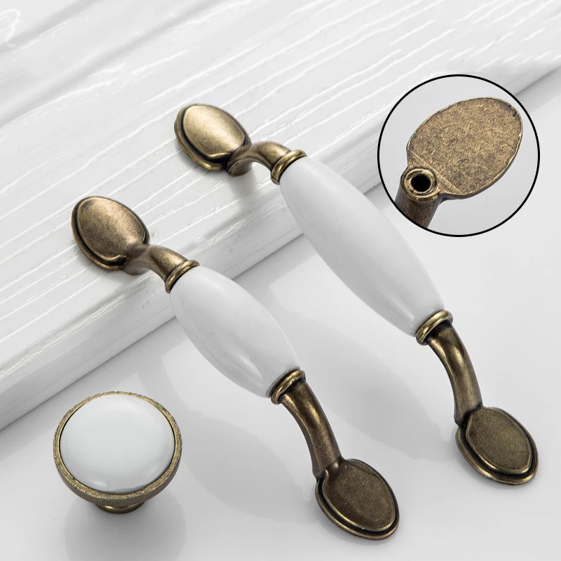 White Ceramic Door Handles European Antique Furniture Handles Drawer Pulls Kitchen Cabinet Knobs and Handles