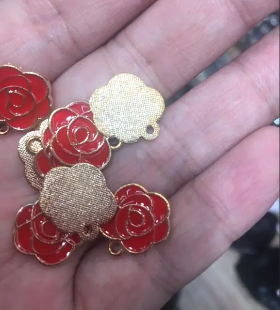 100pcs mixed 12x11x1mm gold color red rose design charms connectors  bracelet beads DIY Accessory Jewelry