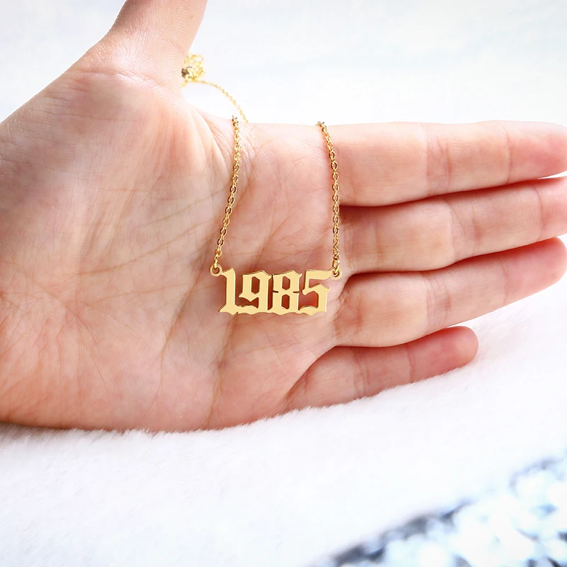 

DODOAI Gold Numbers Choker Necklace Personalized Old English Year Number Necklaces Custom Year Birthday Gift From 1992/1993/1994