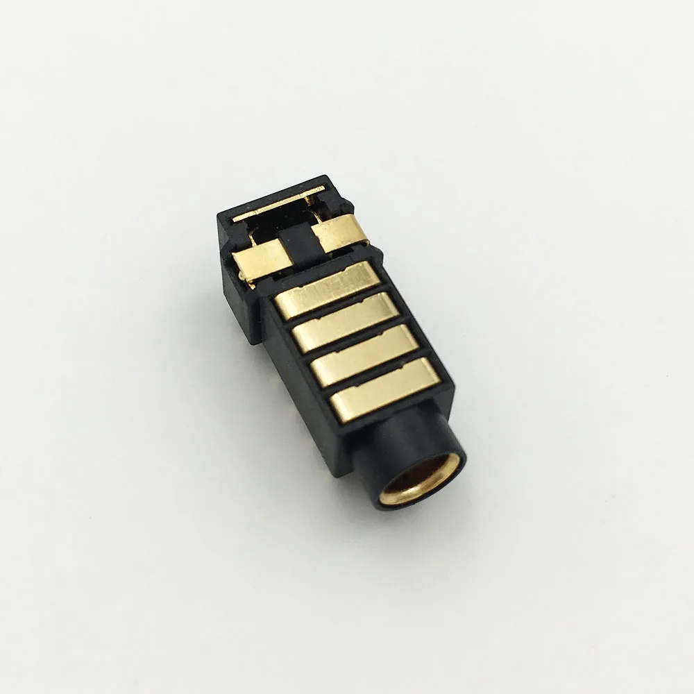 1Pcs 4.4mm Female Balanced Socket 4.4 5Pole Headphone Earphone