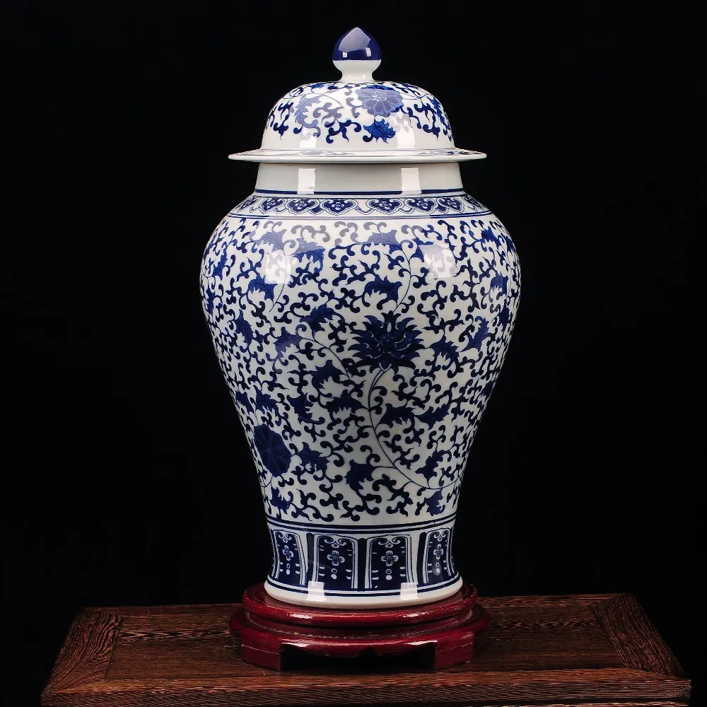 Chinese ceramic ginger jar Antique Porcelain Blue and White temple jar