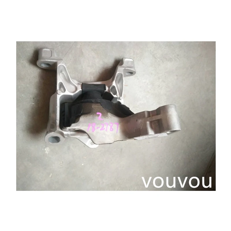 car accessories chassis parts right side engine mount 39-060 for Mazda CX5 KE 2012-2016 Mazda 6 2014-2018 GJ CX4 2.5L