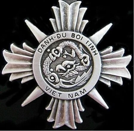 

High quality AUSTRALIA USA SOUTH VIETNAM HONOR CROSS FOR ENLISTED MEDAL custom souvenir silver cut medal medallion badges