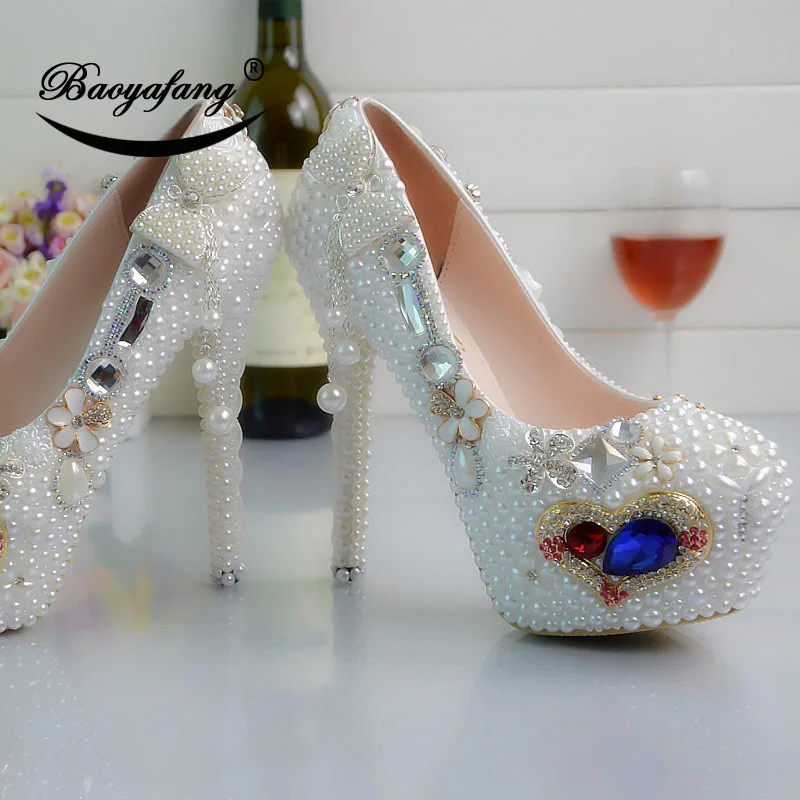 2019 New arrival Womens wedding shoes white pearl Bridal party dress shoes Heart of ocean Woman High heels platform shoe