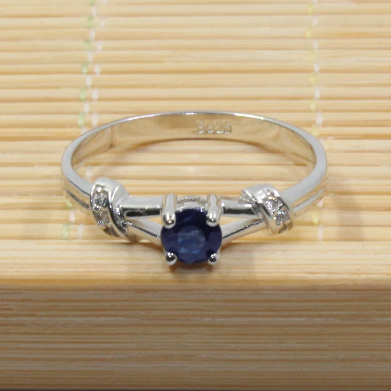 Hot sale fashion design silver sapphire rings for women solid 925 silver sapphire ring  0.5 ct natural sapphire gemstone