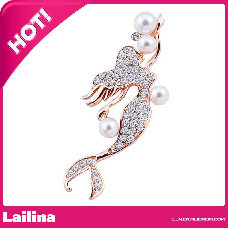 

Fashion Goldfish Rhinestone Shell Pearl Pin Brooch