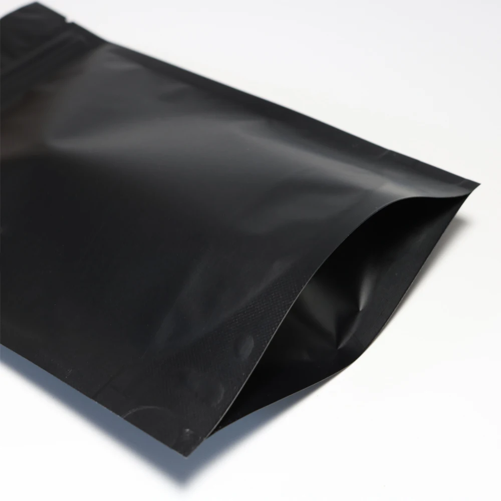 High Quality 100pcs Heat Seal Zip Lock Package Bags Aluminum Foil Mylar Tear Notch Matte Black Stand Up Bag Wholesale