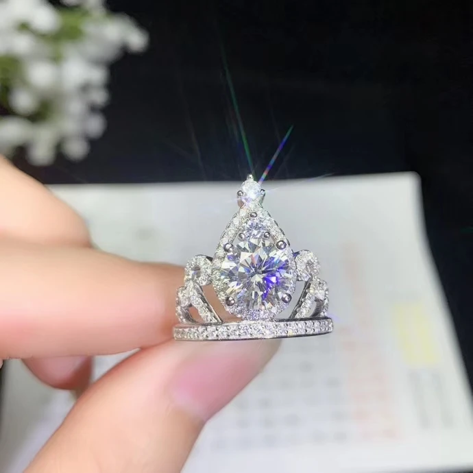 fashion crown style flashing moissanite gemstone ring for women jewelry real 925 silver round gem shiny better than diamond gift