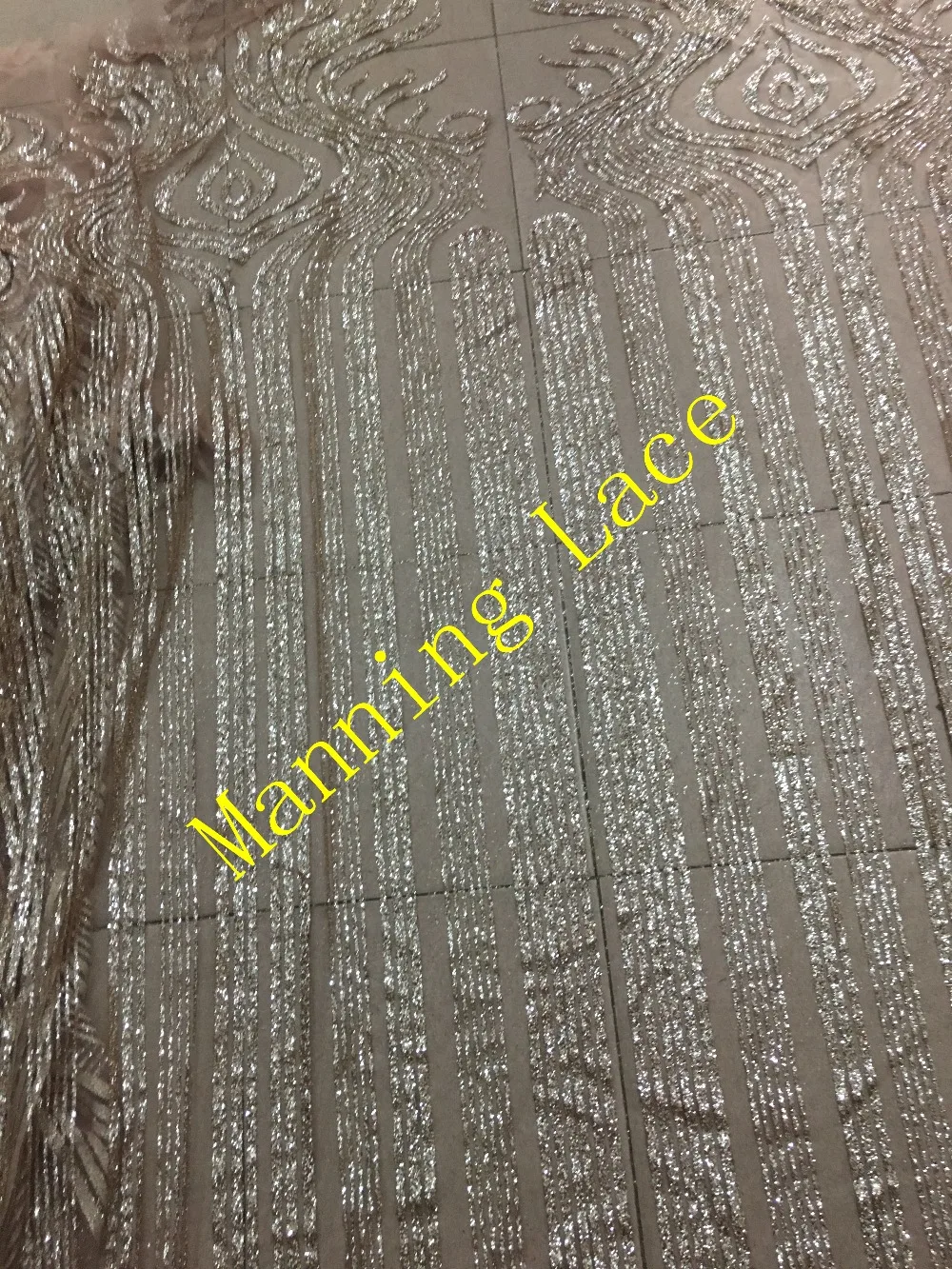 

Newest Manning-1201 african glued glitter tulle mesh fabric with rose gold glued glitter sequins lace fabric for party dress