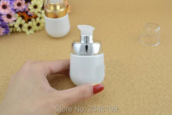 30ML 30G White Glass Bottle with Gold Color Silver Color Pump, Cosmetic Lotion Packing Container Essence Cream Bottle,15pcs/lot