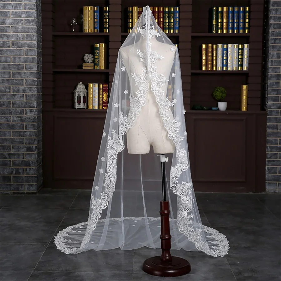 SoDigne Lange Kant met Bloemen Wedding Veil White Bridal Veils Bruiloft Accessoires In voorraad Hoge kwaliteit