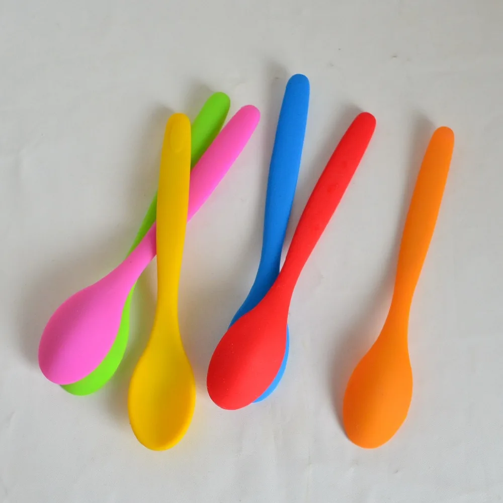 1Pc Weiche Silikon Suppe Löffel Langen Griff Silikon Nudel Löffel Reis Salat Mischen Küche Teelöffel