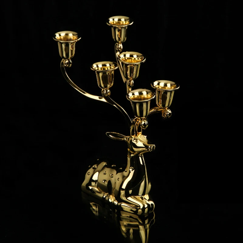 

Christmas Theme Shiny Gold Silver Plating 3D Reindeer Figurines Zinc Alloy Sticker Candle Holder With Six Bases Animal Statues
