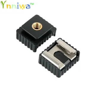 1szt SC-6 SC6 Adapter do gorącej stopki z zimnym mocowaniem do gorącej stopki z gwintem 1/4 do statywu Flash Speedlite Akcesoria do studia fotograficznego