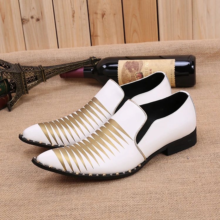 

Formal white gold spiked slip on loafers pointed toe wedding party shoes male leather shoes lasts zapatos de hombre de vestir