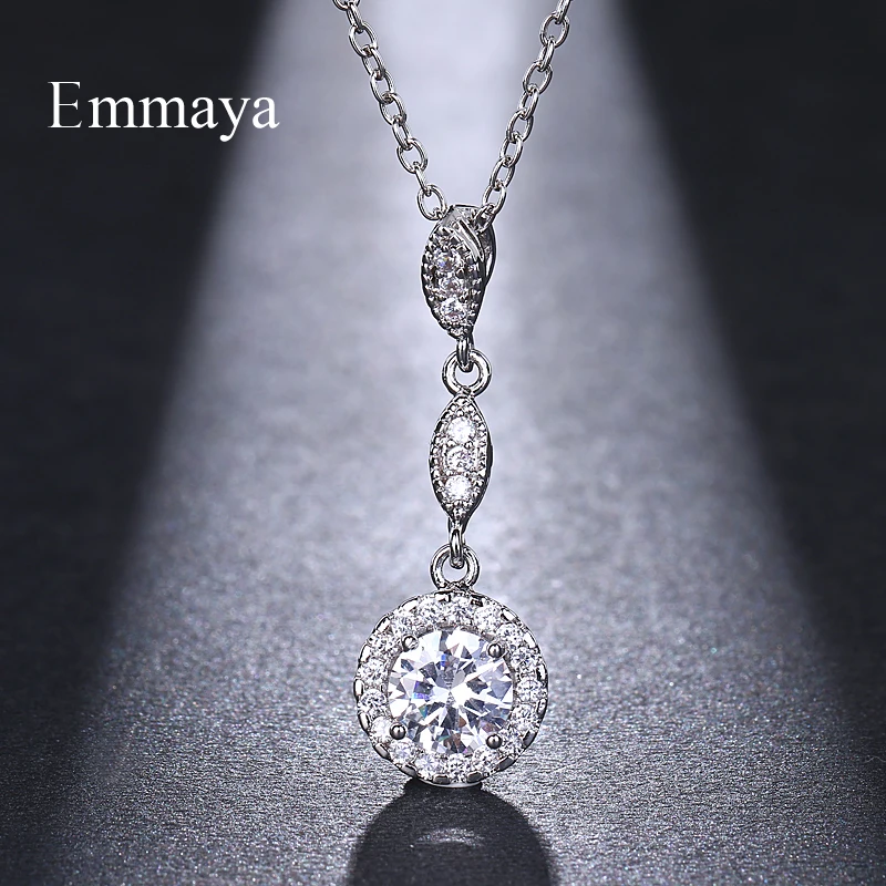 Emmaya Charm Vintage lady 3 Colors Zircon Flower Necklaces & Pendants Jewelry gift for Women girls Wholesal