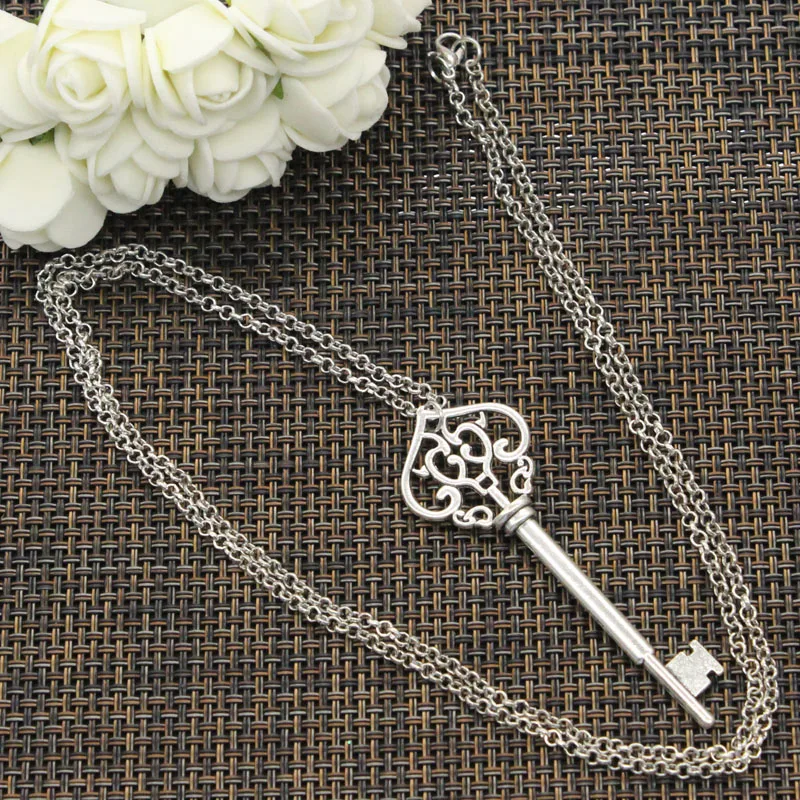 New Fashion Necklace Vintage Skeleton Key 69mm Silver Color Pendants Short Long Women Men Colar Gift Jewelry Choker