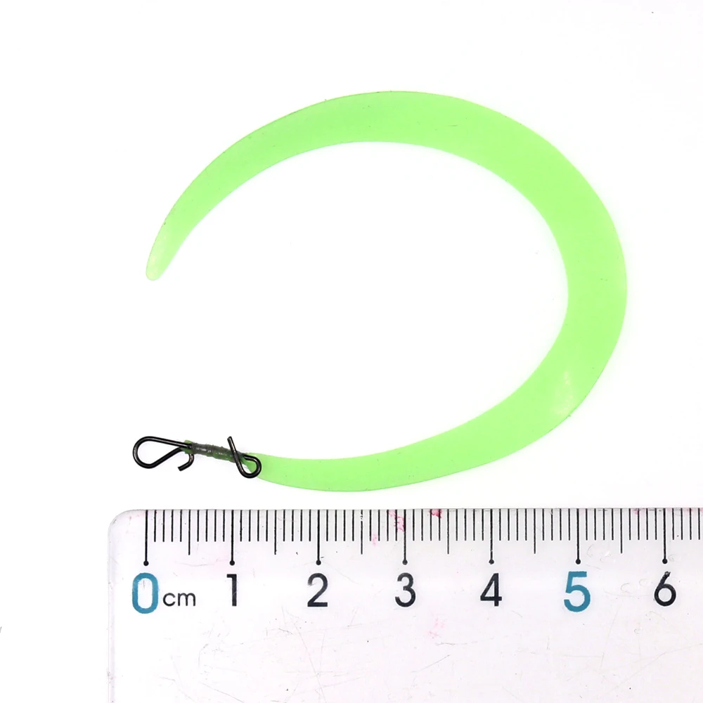 10PCS Saltwater Fishing M Pretied Fishing Fly Wiggle Tails Lure / Jig Tails with Quick Snap for Predator Pike Trout Bass