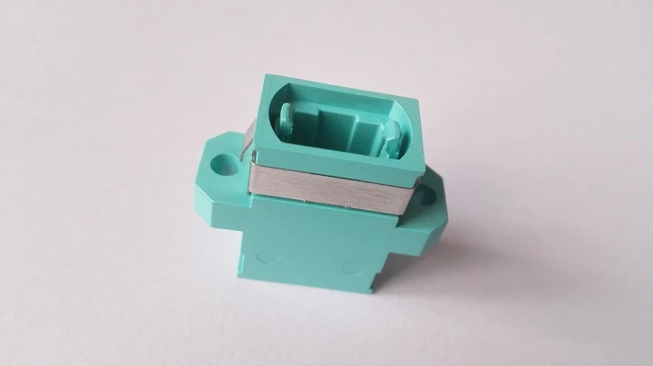 MPO MTP 광섬유 커플러 업 다운 OM3 아쿠아 광섬유 어댑터, 원 바디 타입 ftth 커넥터, 최고 품질 공장 ELINK 10 개