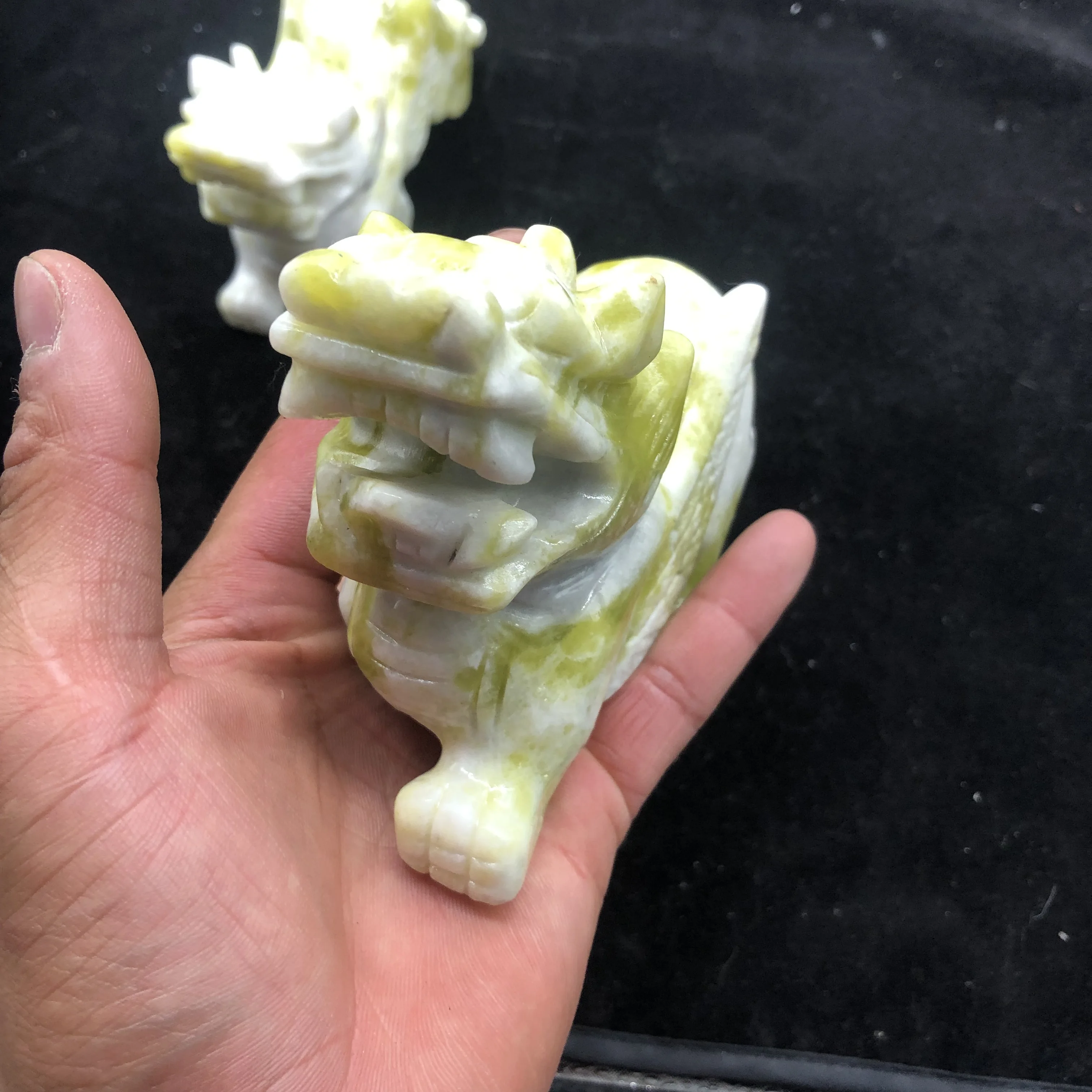 2pcs Hand carved dragon natural yellow white jade reiki curing