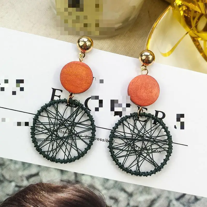 New Exaggerated Big Circle Earrings Female Temperament Personality Wild Circle Ring Pendant Earrings Long Paragraph Many Colour