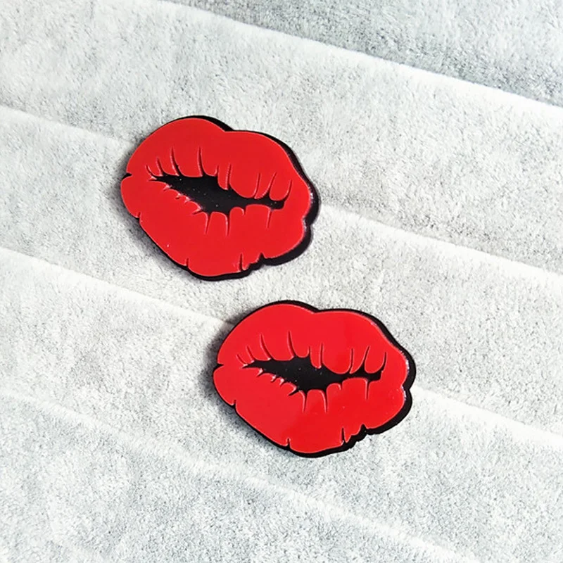 New Fashion Unique Acrylic Red Personality Stud Earrings Sexy Punk Lips Shape Design Stud Earrings For Women Sexy Party Jewelry