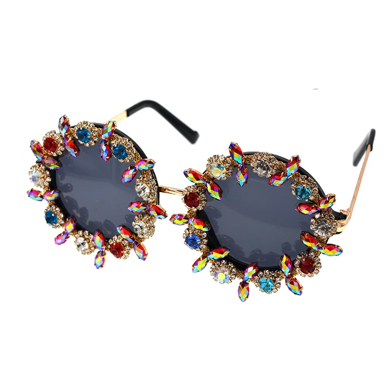 Retro Sunglass Fashion Women Colorful Crystal Decoration Baroque Sunglasses Shining Rhinestones Outdoor Black Glass